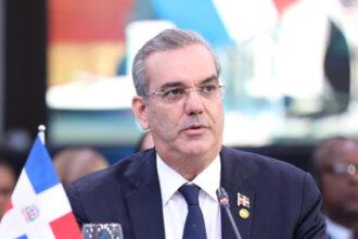 Luis Abinader durante una reunión regional. Foto de archivo de la Presidencia de la República.