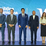 Representantes del Ministerio de Turismo y Visa durante la presentación de su alianza